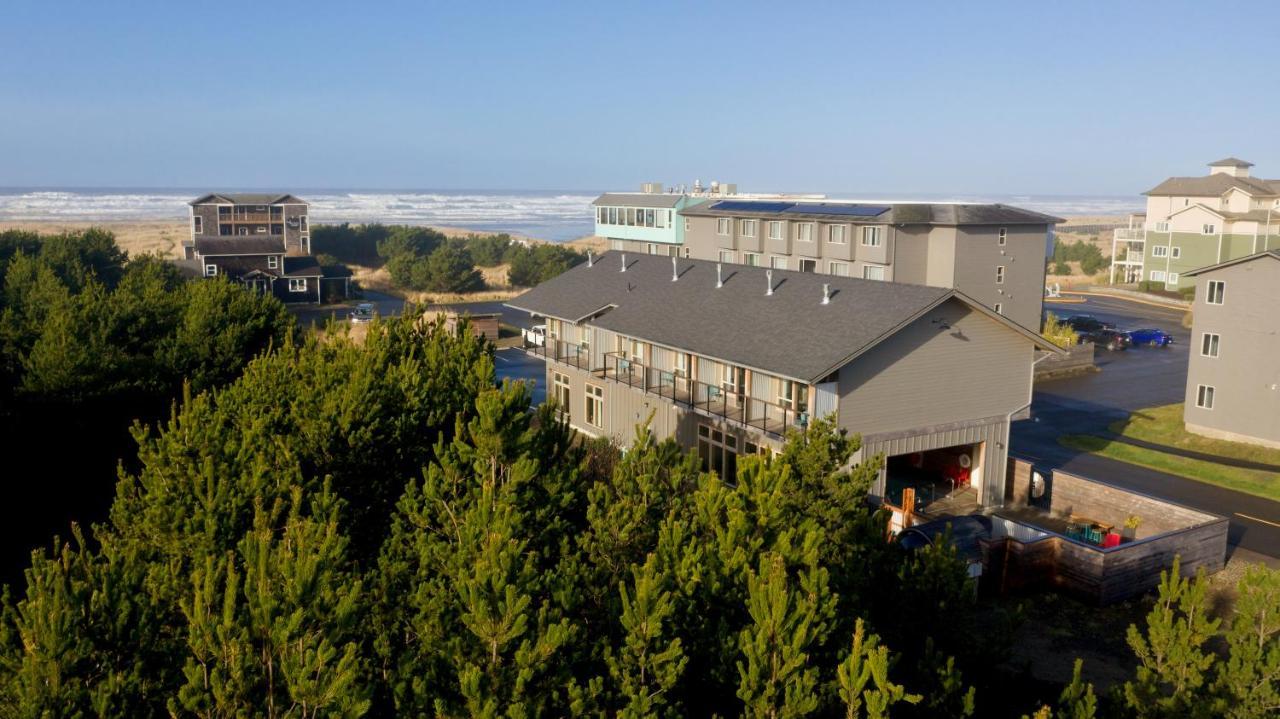 Inn At Discovery Coast Long Beach Exterior photo